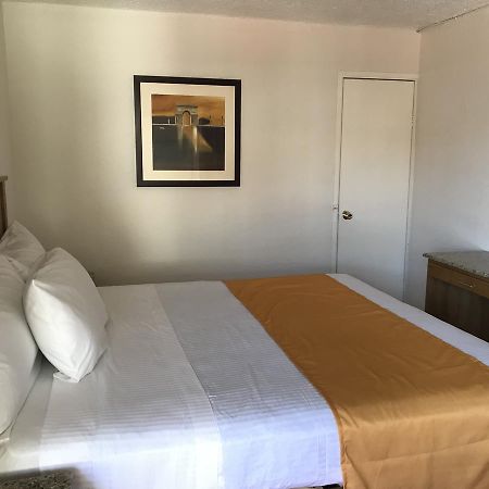 Hotel Guillen Jr Tijuana Zewnętrze zdjęcie