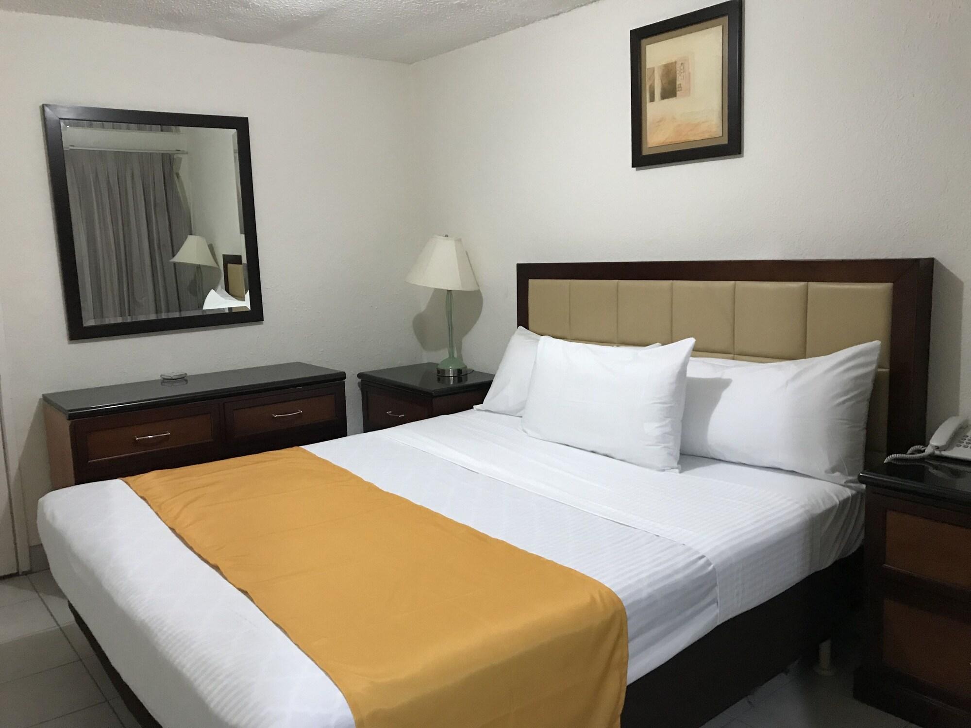Hotel Guillen Jr Tijuana Zewnętrze zdjęcie