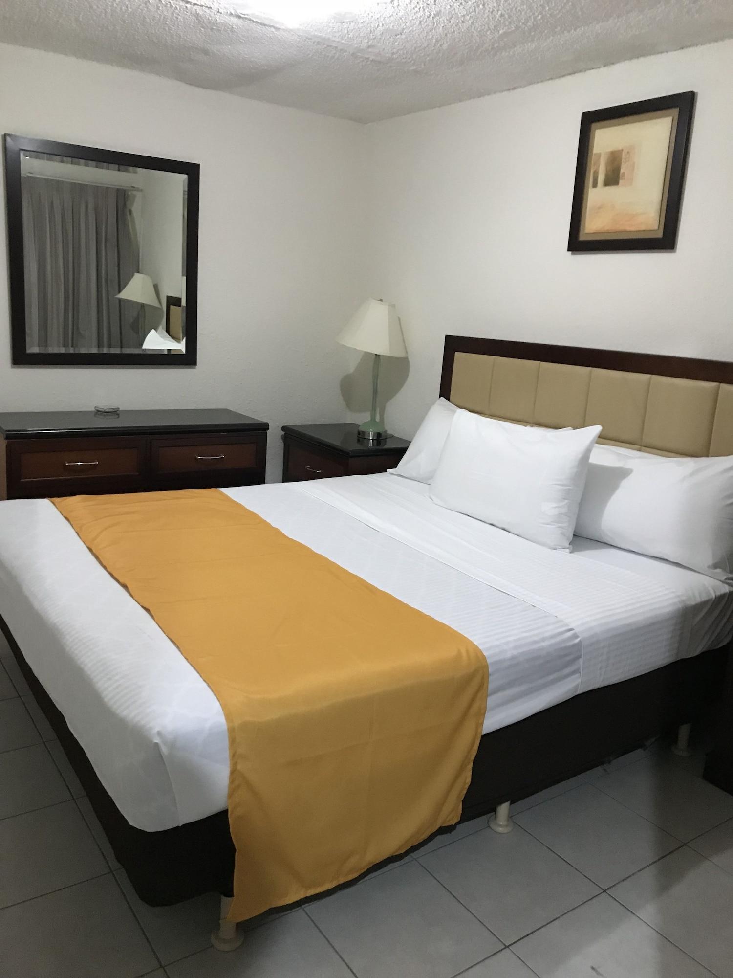 Hotel Guillen Jr Tijuana Zewnętrze zdjęcie