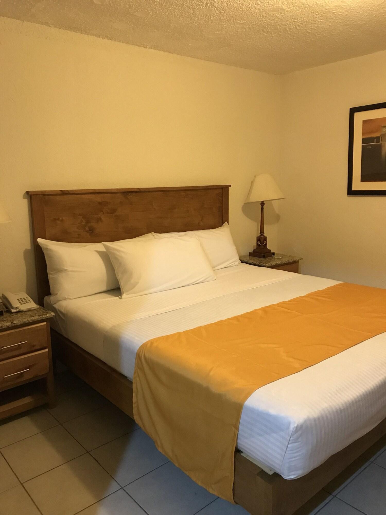 Hotel Guillen Jr Tijuana Zewnętrze zdjęcie
