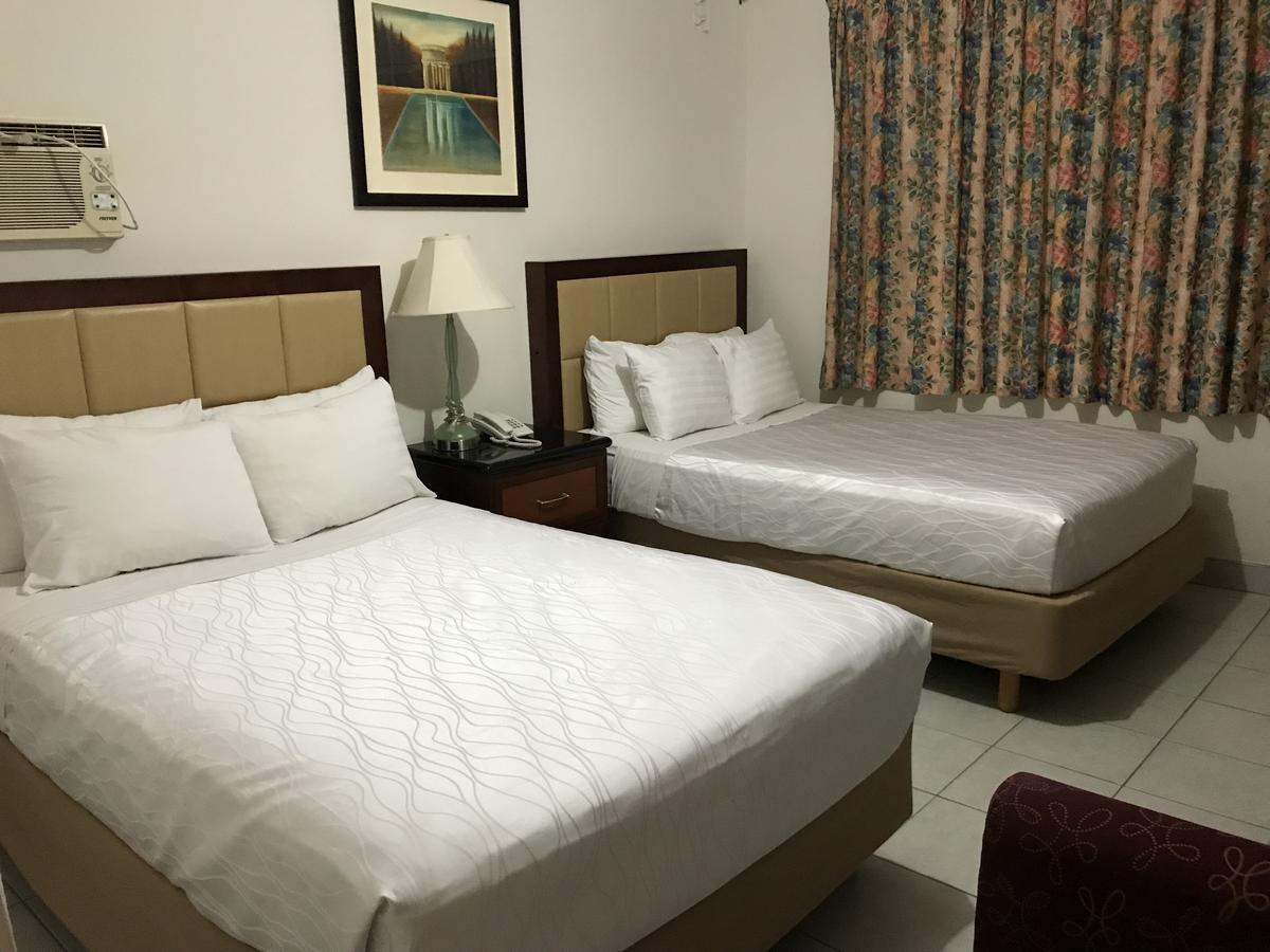 Hotel Guillen Jr Tijuana Zewnętrze zdjęcie