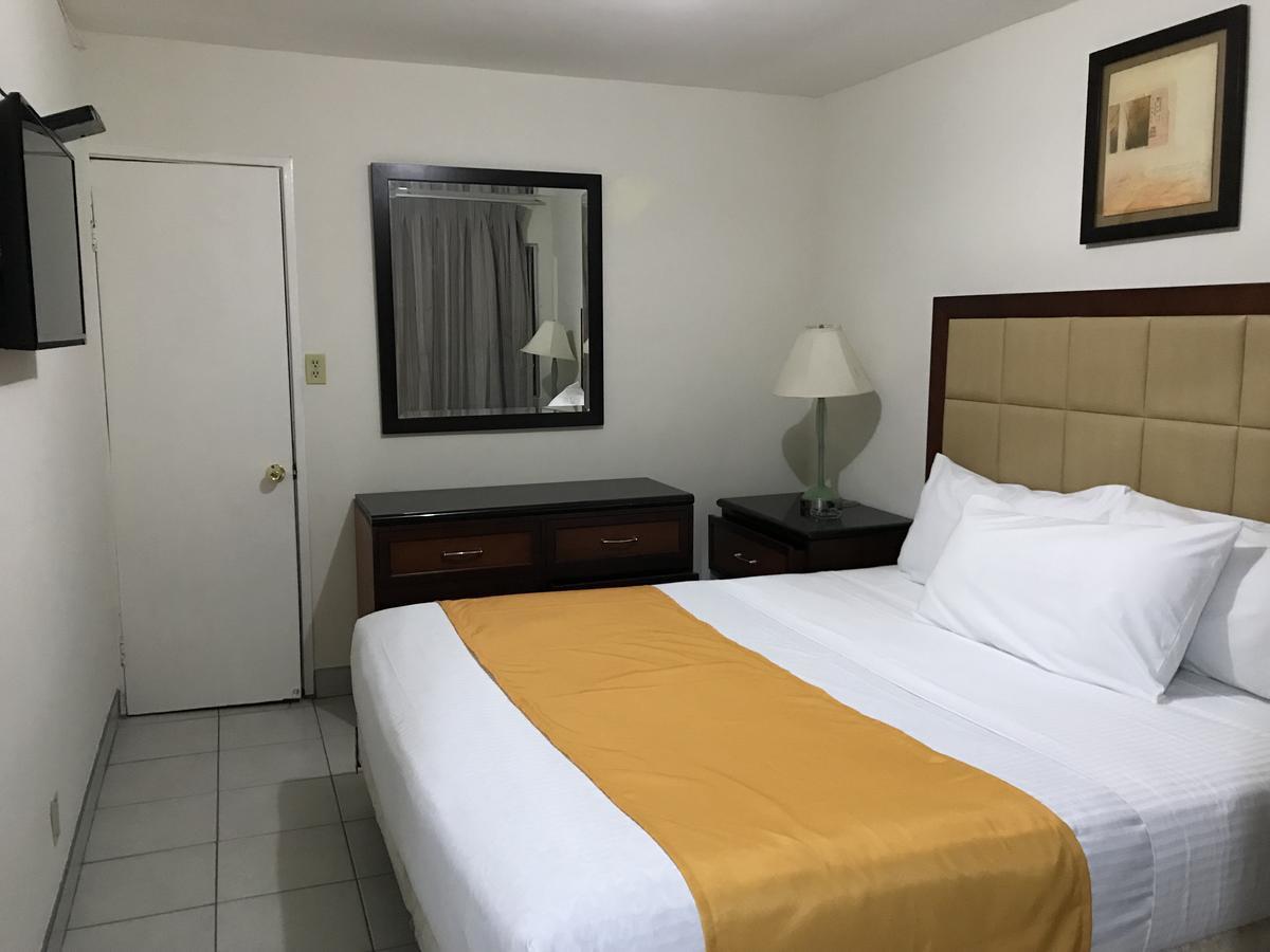 Hotel Guillen Jr Tijuana Zewnętrze zdjęcie